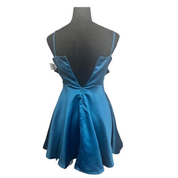 Thirty Thirty Mini Dress Bow Neckline - Picture 2 of 8